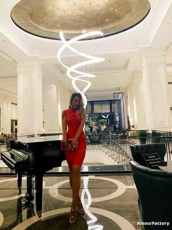 Nastassia, 31