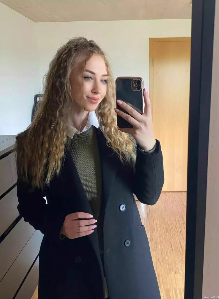 Kristina, 25