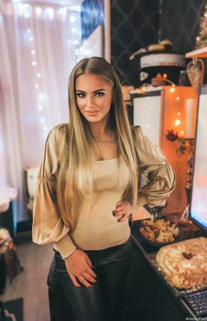 Anastasiia, 30