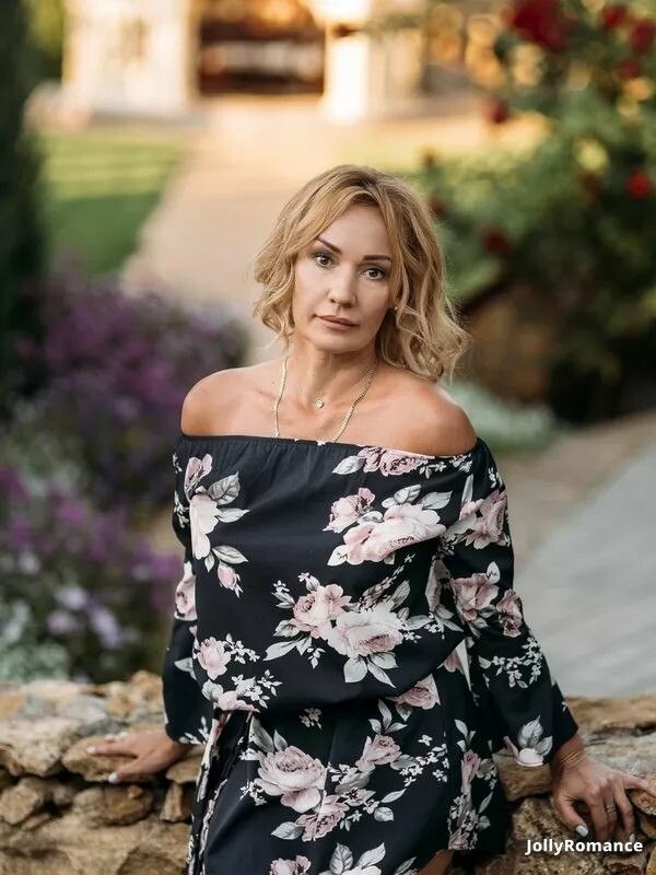 Agnieszka, 53